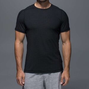 Lululemon Surge Short Sleeve
Black
